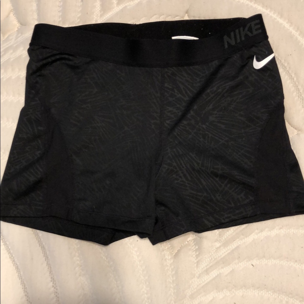 Nike Pro